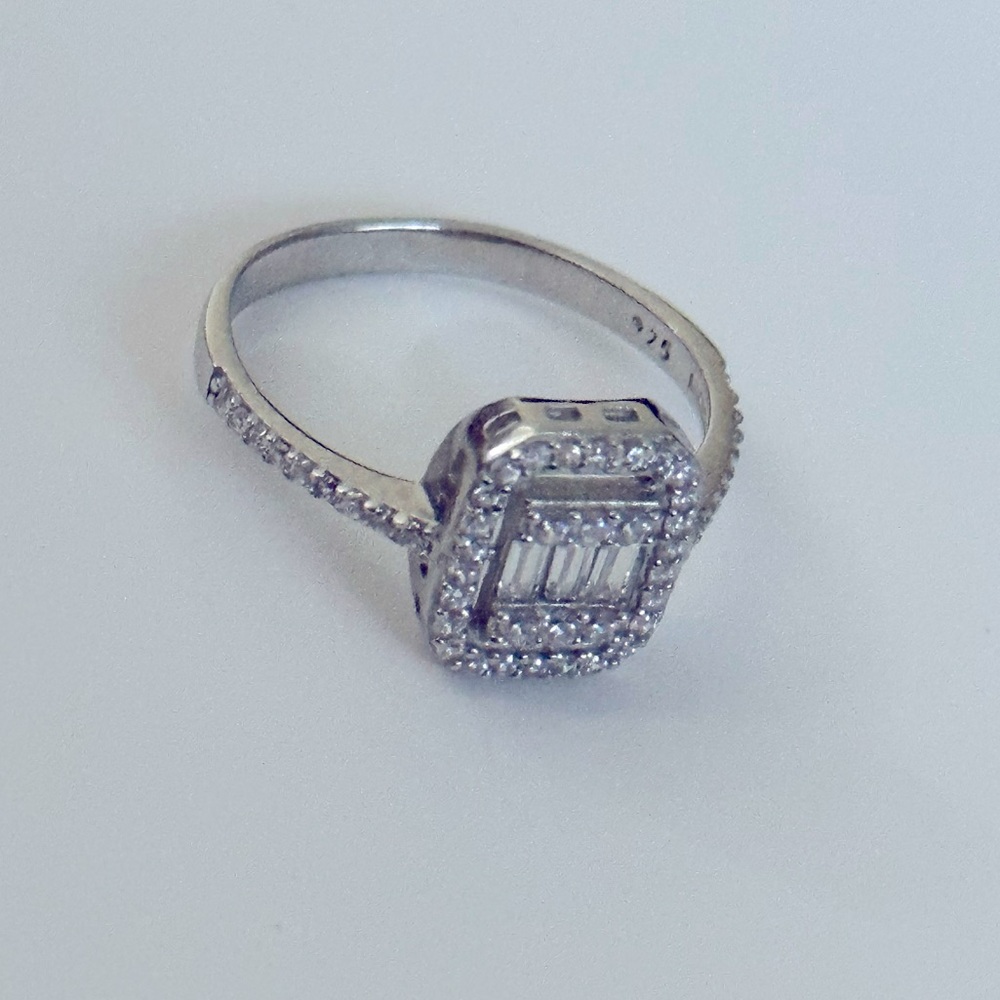 925 Silver baguette cz RING trending style - Picture 4 of 8